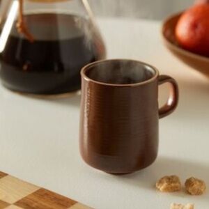 NEW Urban Outfitters Larson Mug in Brown, One Size